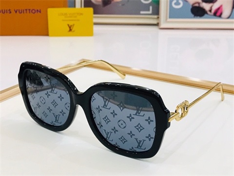 LV sunglass-600